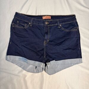 Wax Jean Denim Shorts Size 16–18 High Rise 3.5” Inseam Cuffed Blue Distressed